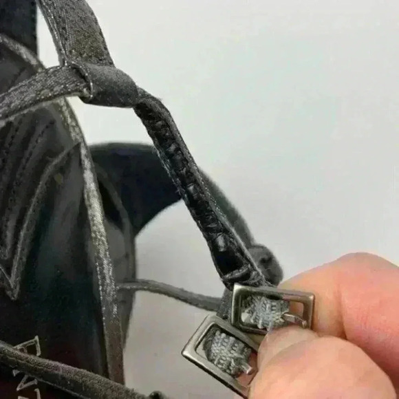 Enzo Angiolini heel Gellert pewter leather t-strap - Picture 9 of 9